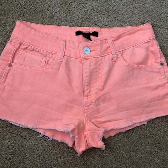 Booty Shorts (2) - Picture 2 of 9